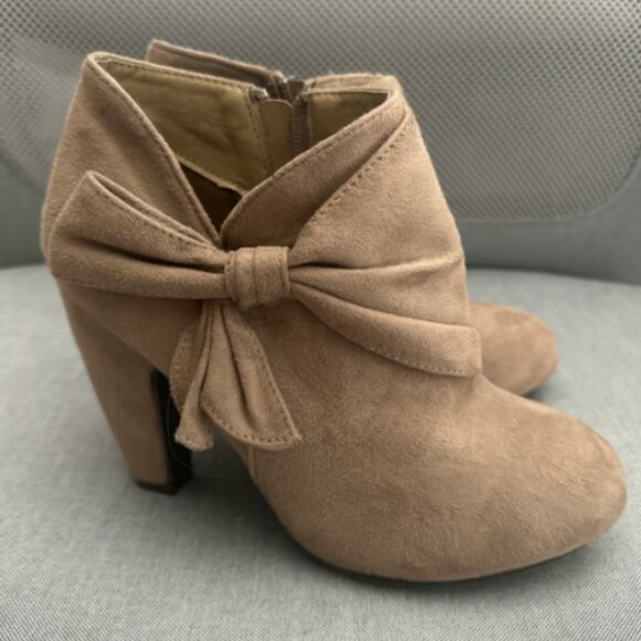 NWT RUE 21 Bow Heel‎ - Picture 2 of 5